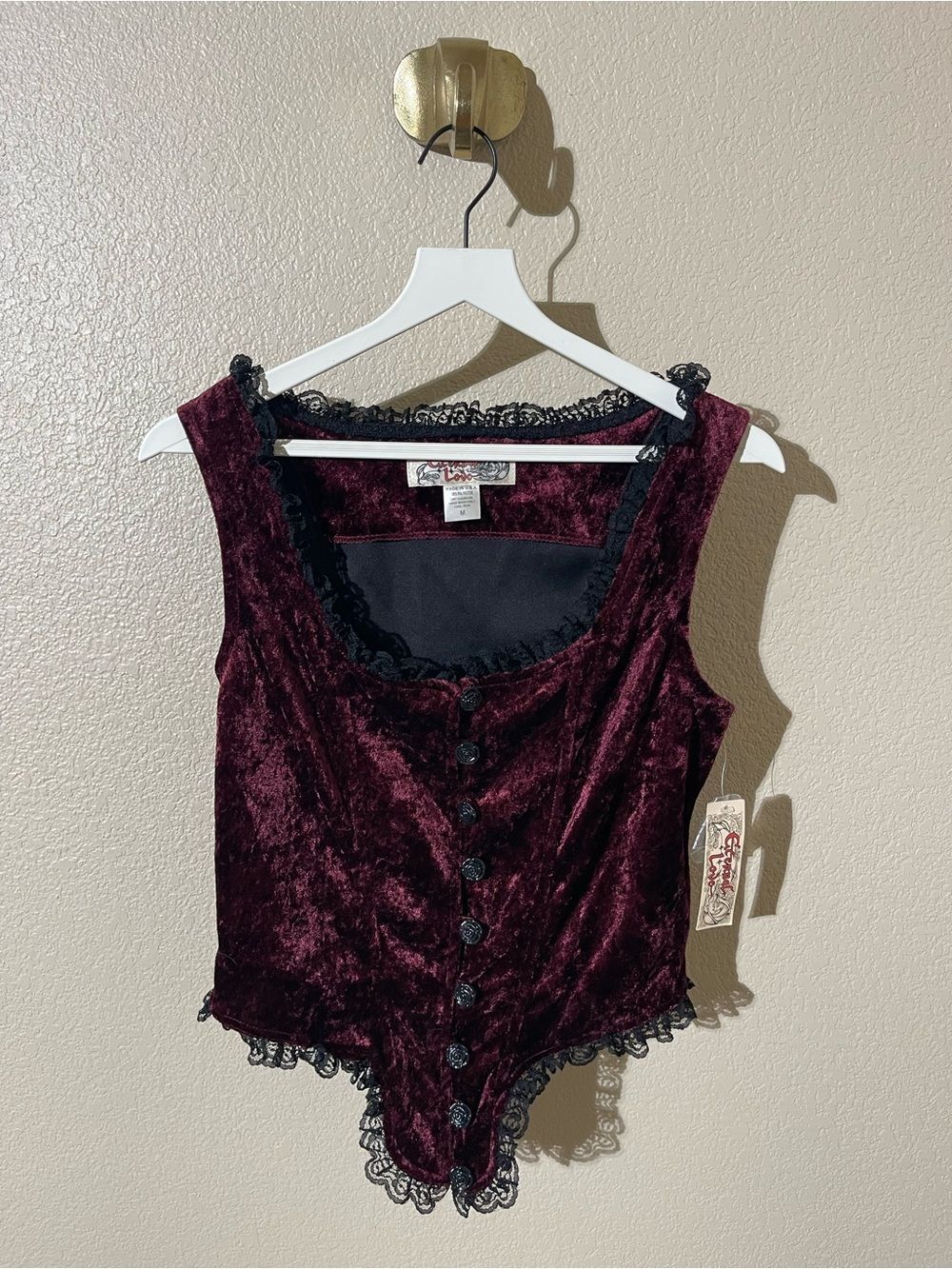 NWT Y2K  Women's Burgundy Velvet Lace-Trimmed Button-Front Bodysuit